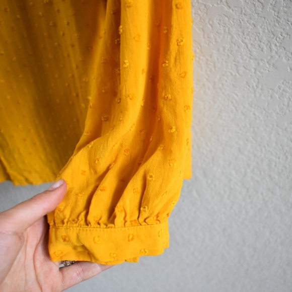 Sz 16 | loft | lacy dotted keyhole top - Picture 6 of 8